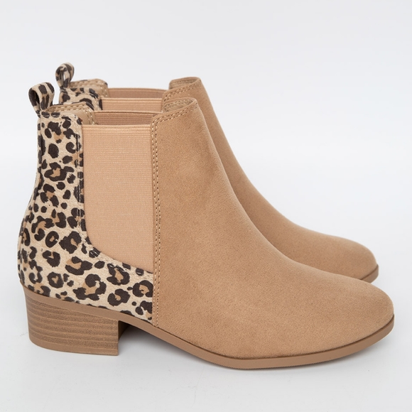 Faux Suede Leopard Print Booties - Picture 4 of 9
